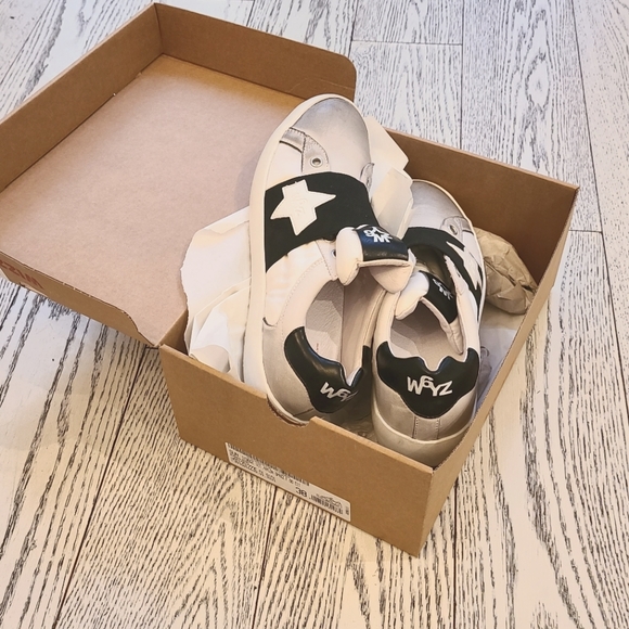 Wizz  W6YZ Sneakers Bianco Nero size 38 - Picture 8 of 13